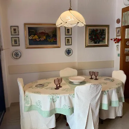 Apartment Rozita Seaside Relax