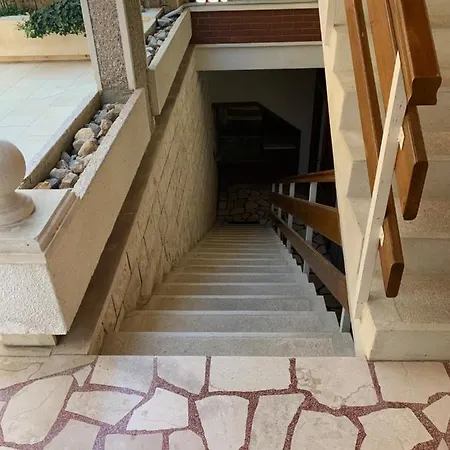 Apartment Rozita Seaside Relax