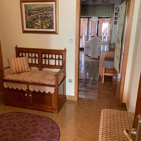 Rozita Seaside Relax Apartment *