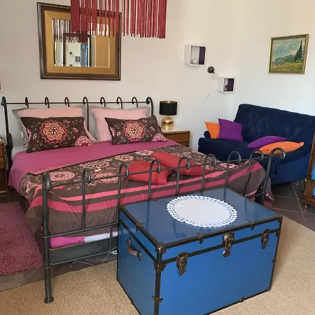 Rozita Seaside Relax Apartment Podgora