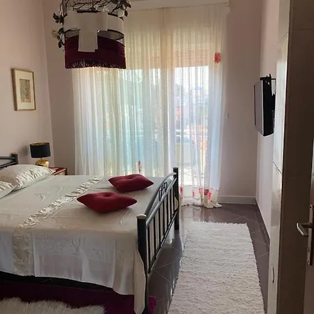 Apartment Rozita Seaside Relax