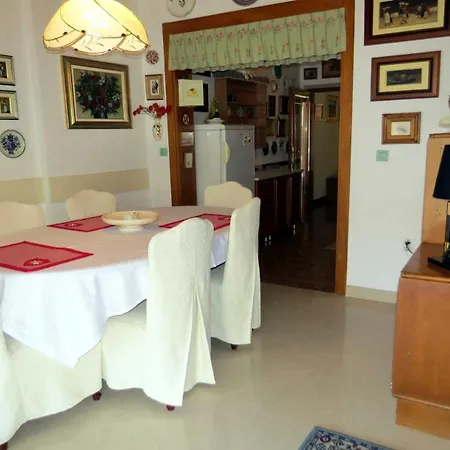 Rozita Seaside Relax Podgora (Split-Dalmatia)