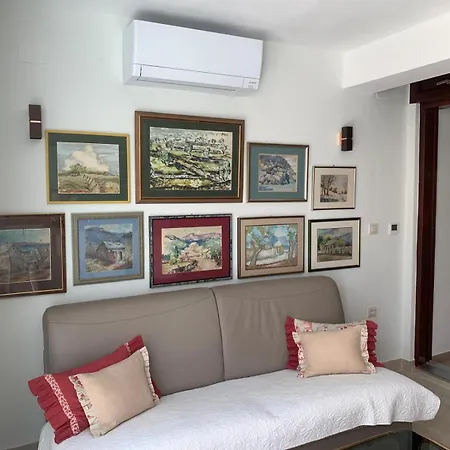 Rozita Seaside Relax Apartment Podgora